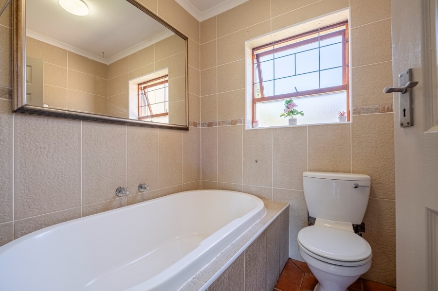 3 Bedroom Property for Sale in Lorraine Eastern Cape
